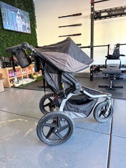 BOB Revolution Jogging Stroller