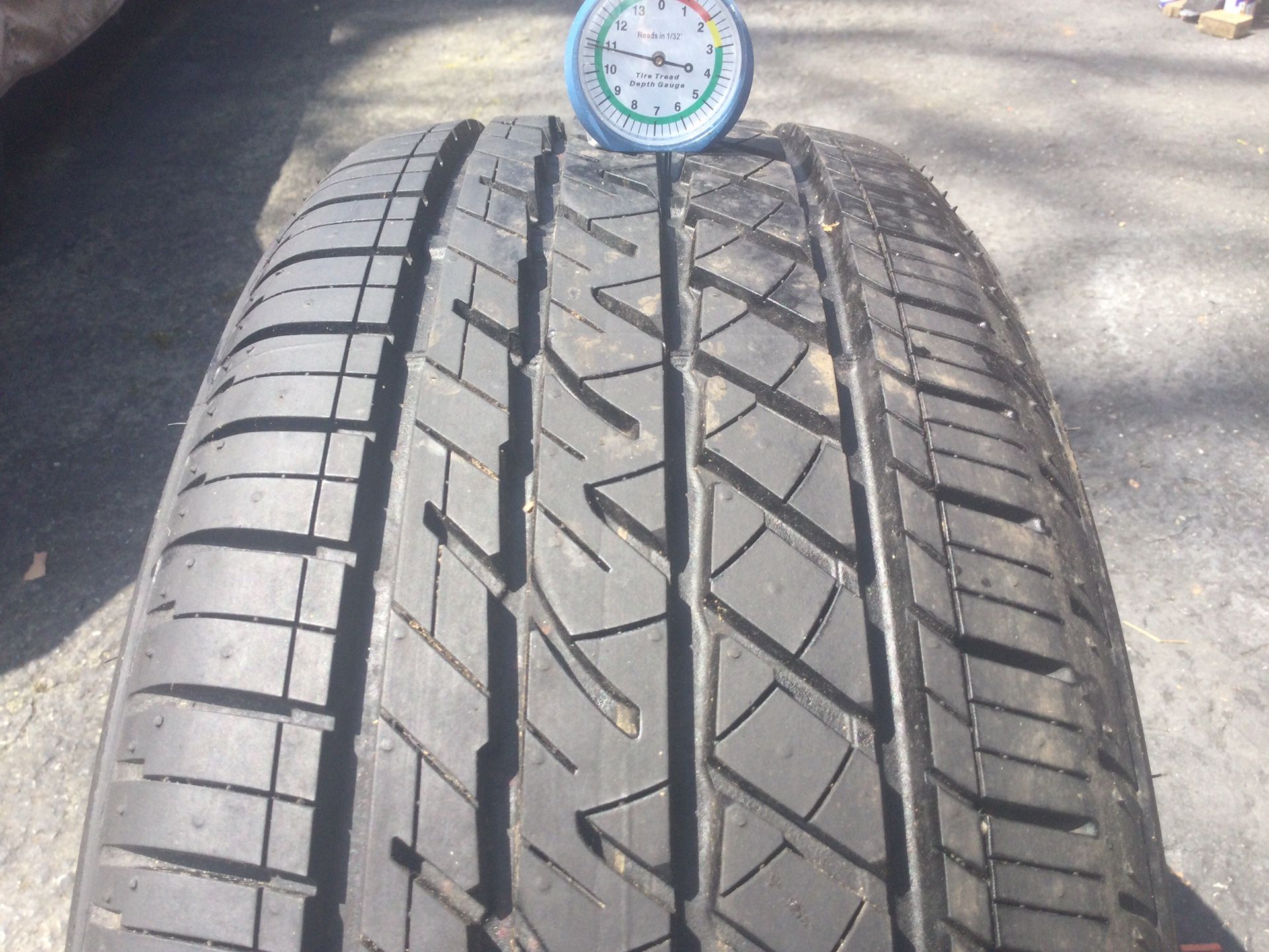 Bridgestone 205/50/17