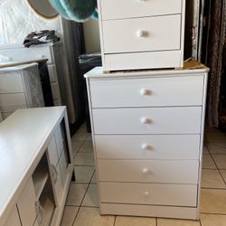 Dresser Chest And Night Stand BUNDLE 💥‼️‼️‼️‼️‼️