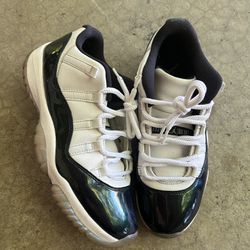 Emerald Jordan 11s Size 10.5