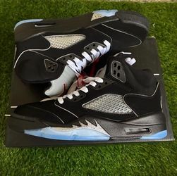 Air Jordan 5 Retro OG 'Black Metallic Reimagined'