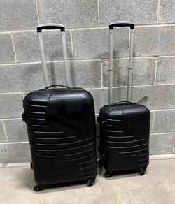 it luggage set of 2 (26”+21”) both 45$cash