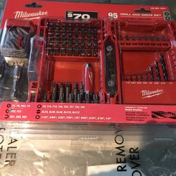 Milwaukee 95 Peace Drill And Drive Set