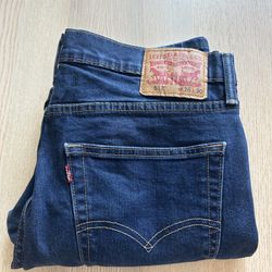 Men’s Levi’s jeans 512