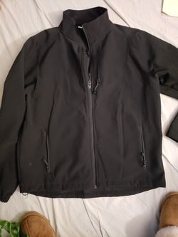 Black Diamond men's med weight jacket