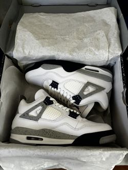 Men Jordan 4