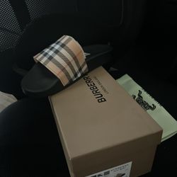Burberry Slides Size 9 1 Of 1 