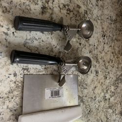 Kitchen Utensils 