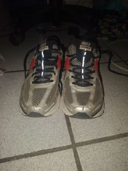 Nike vomero 5 red sliver black