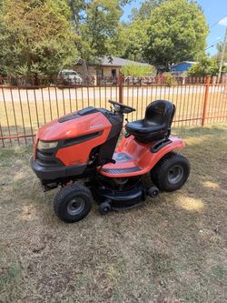 Husqvarna riding lawnmower 42” deck
