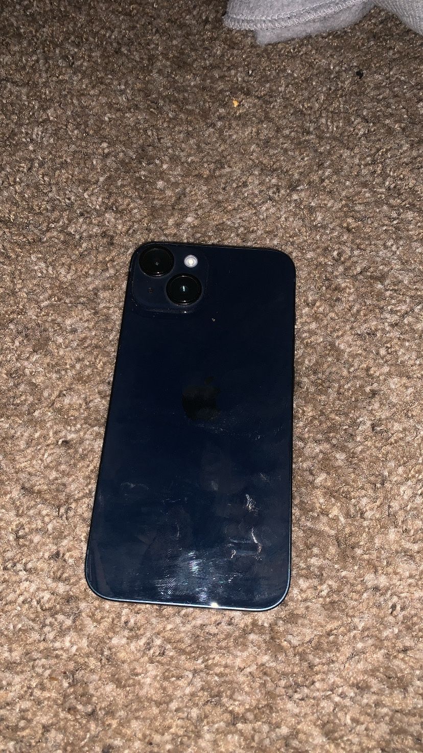 Iphone 14 PASSWORD LOCKED