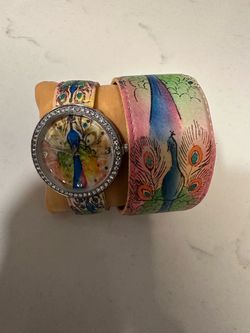 Sukriti hand-painted genuine leather Peacock watch and bracelet set