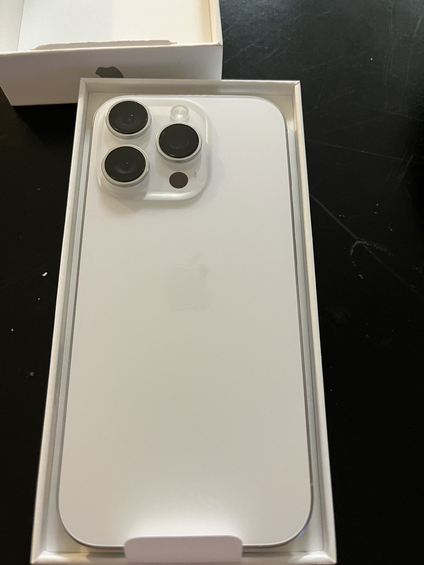 iPhone 16 Pro 128 Gig New!!