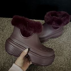 Crocs lined boots 