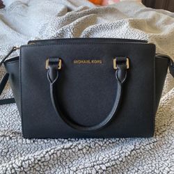 Black Michael Kors Selma Saffiano Leather Satchel Bag