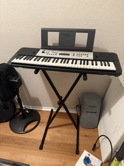 keyboard with stand