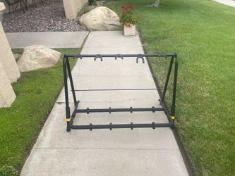 Hercules guitar rack