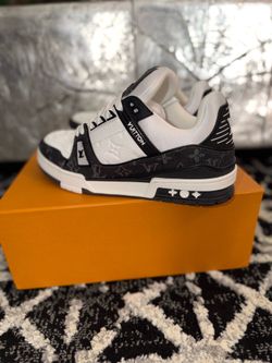 Mens shoes