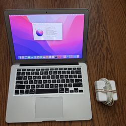 MacBook Air 13", 2017/Fully Functional/8G RAM/512GB