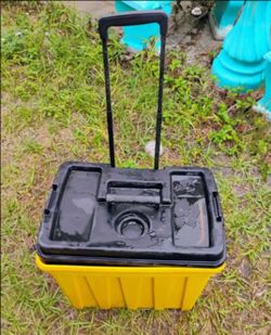 Rolling Storage Box with Telescoping Handle