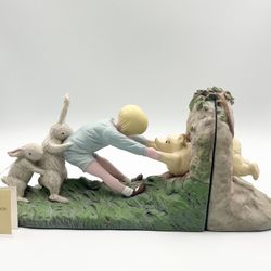 V intage Classic Winnie the Pooh Ceramic Bookends