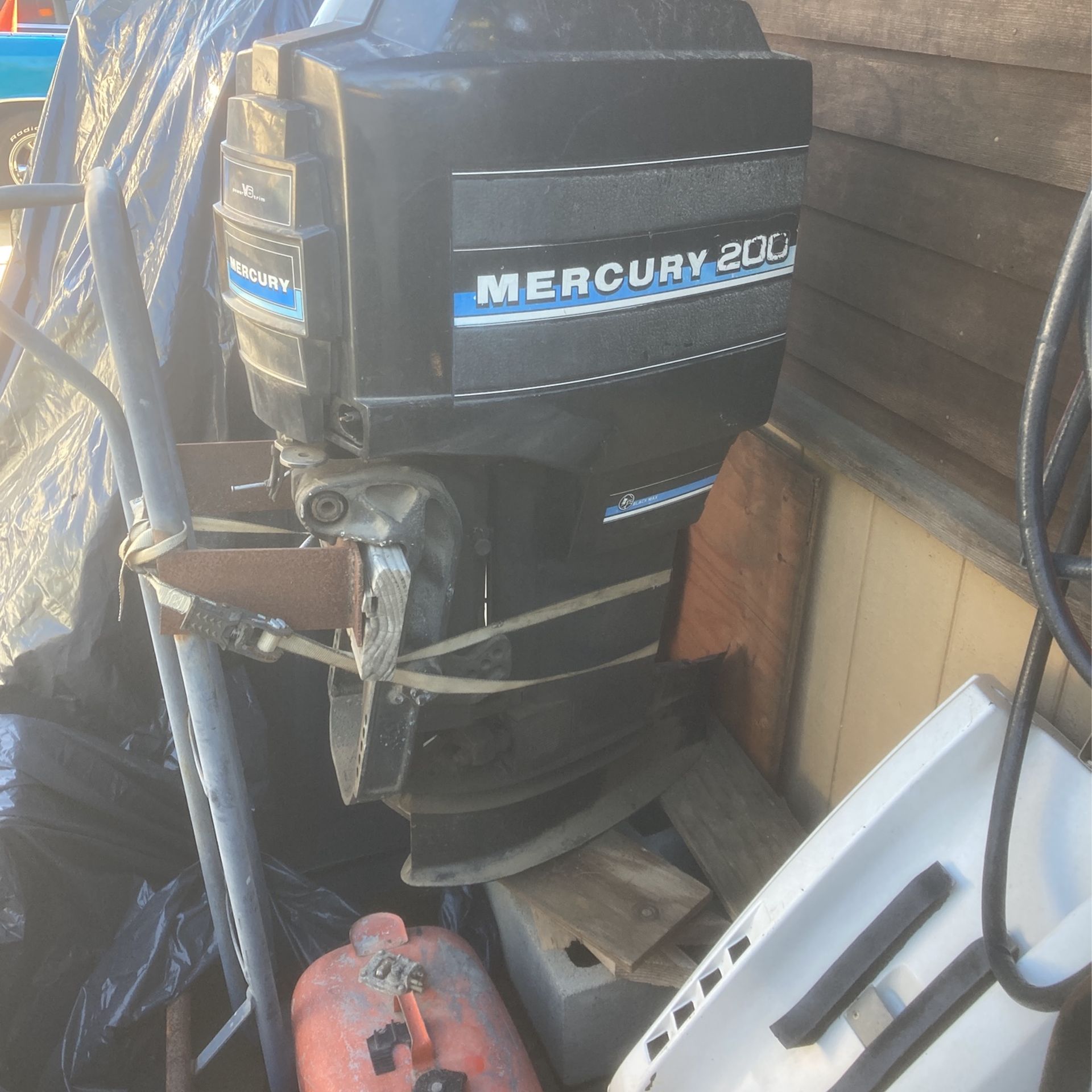 Mercury 200 HP Black Max
