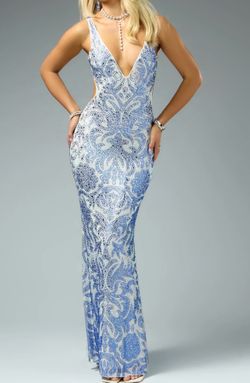 Windsor Prom Dress