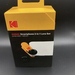 New SEALED Kodak 2-in-1 Smartphone Lens Set with Ultra Wide Angle and Macro Lens