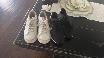 Girls sneakers for free