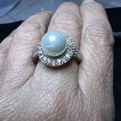 Gorgeous 925 silver ring with imitation pearl , size  9