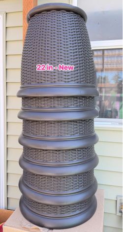 Suncast Sonora 22 Inch Resin Wicker Decorative Garden Planter,