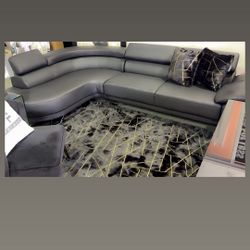 BLACK leather sectional W/ CURVED chaise 😍😍😍