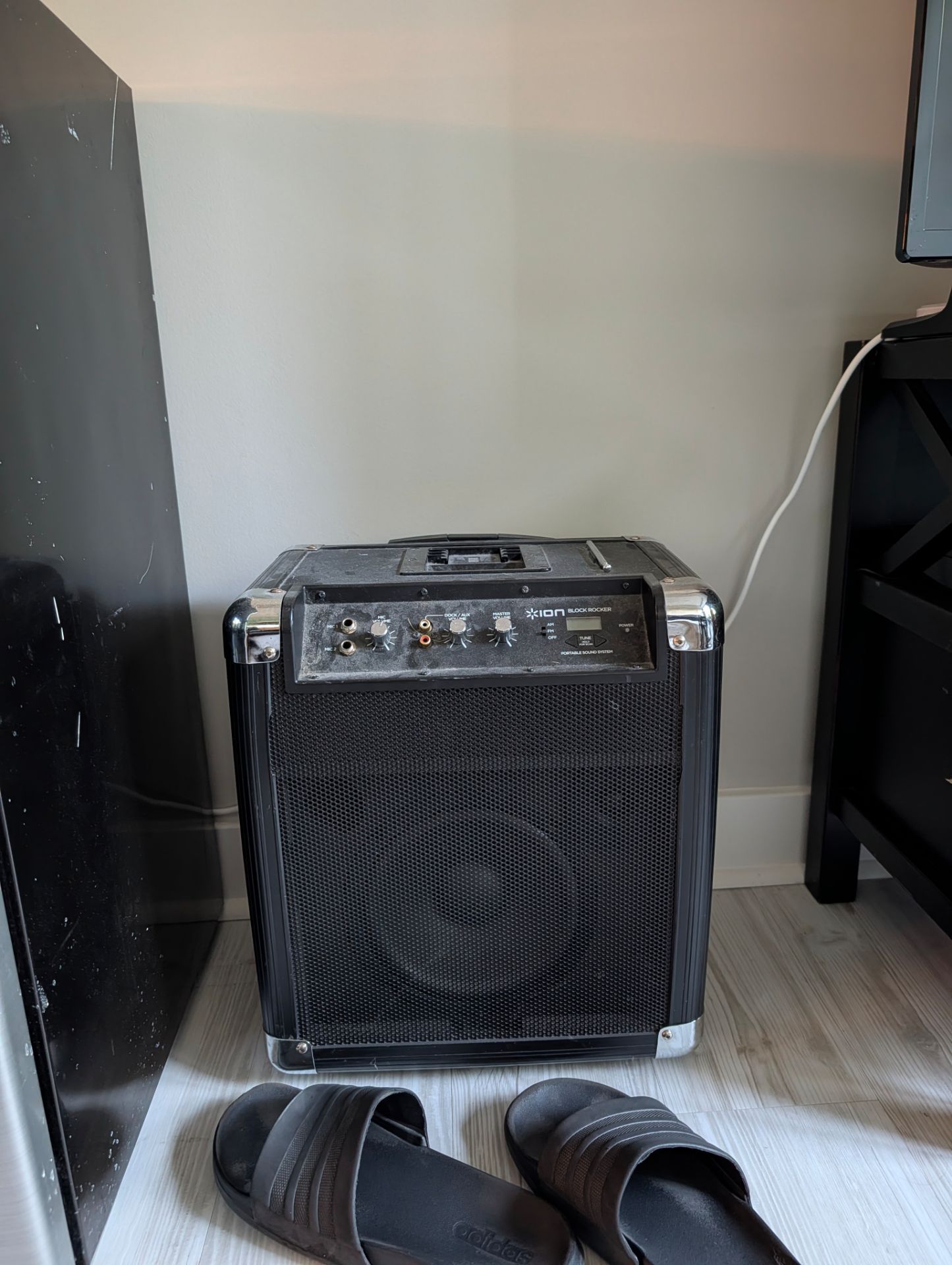 Speaker for sale