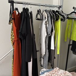 Adjustable Clothes Clothing Rolling Rack