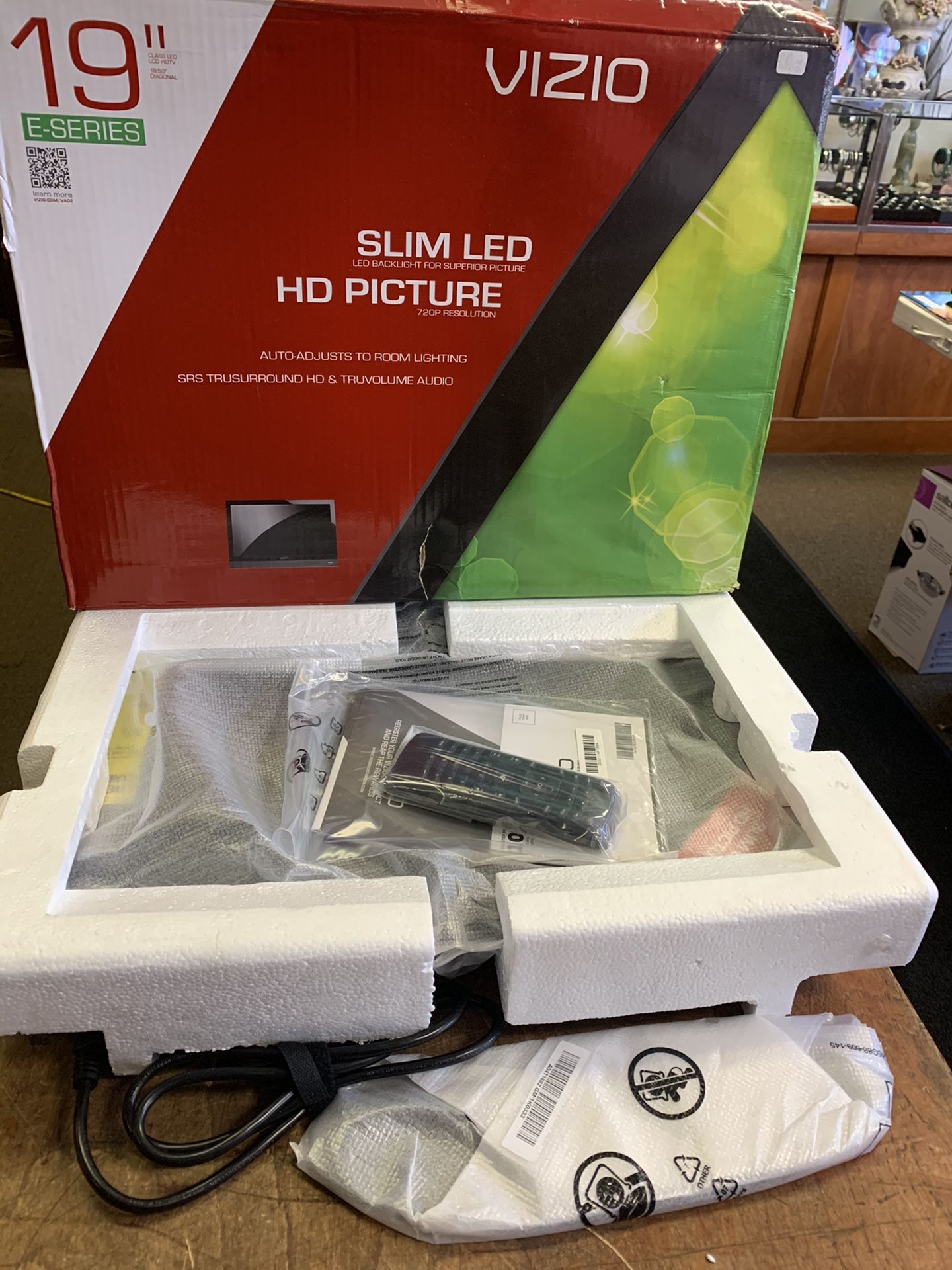 Vizio 19” Slim LED HD Picture E-Series E191VA