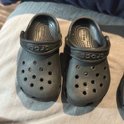 Crocs 7C