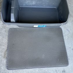 Jumbo Litter Box And Mat