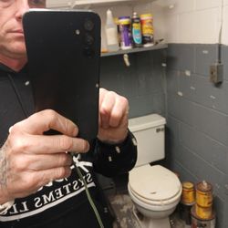 Samsung Phone With  Ticktock 