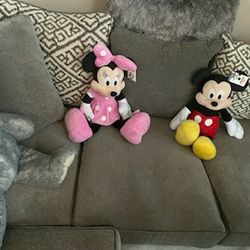 L Shaped Design Couch Grey Color Felt Suede