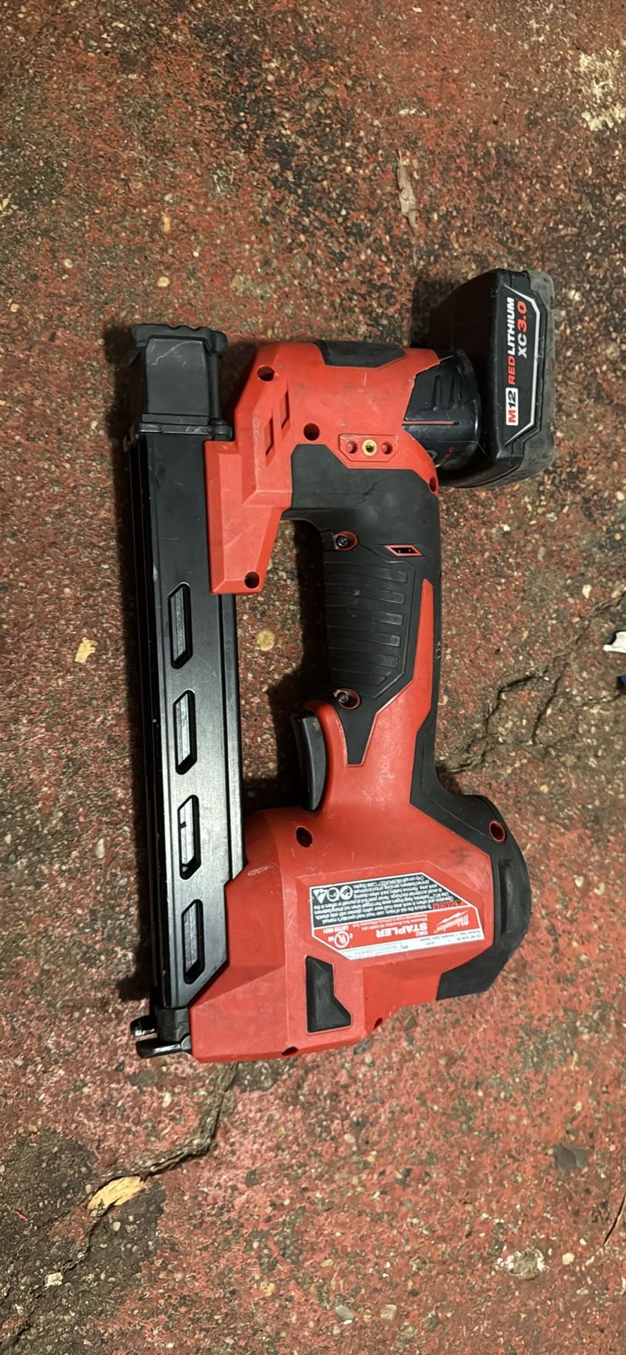 Milwaukee Cable Stapler 