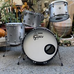 Gretsch Brooklyn Maple 4pc 22/12/13/14 Drum Set White Sparkle