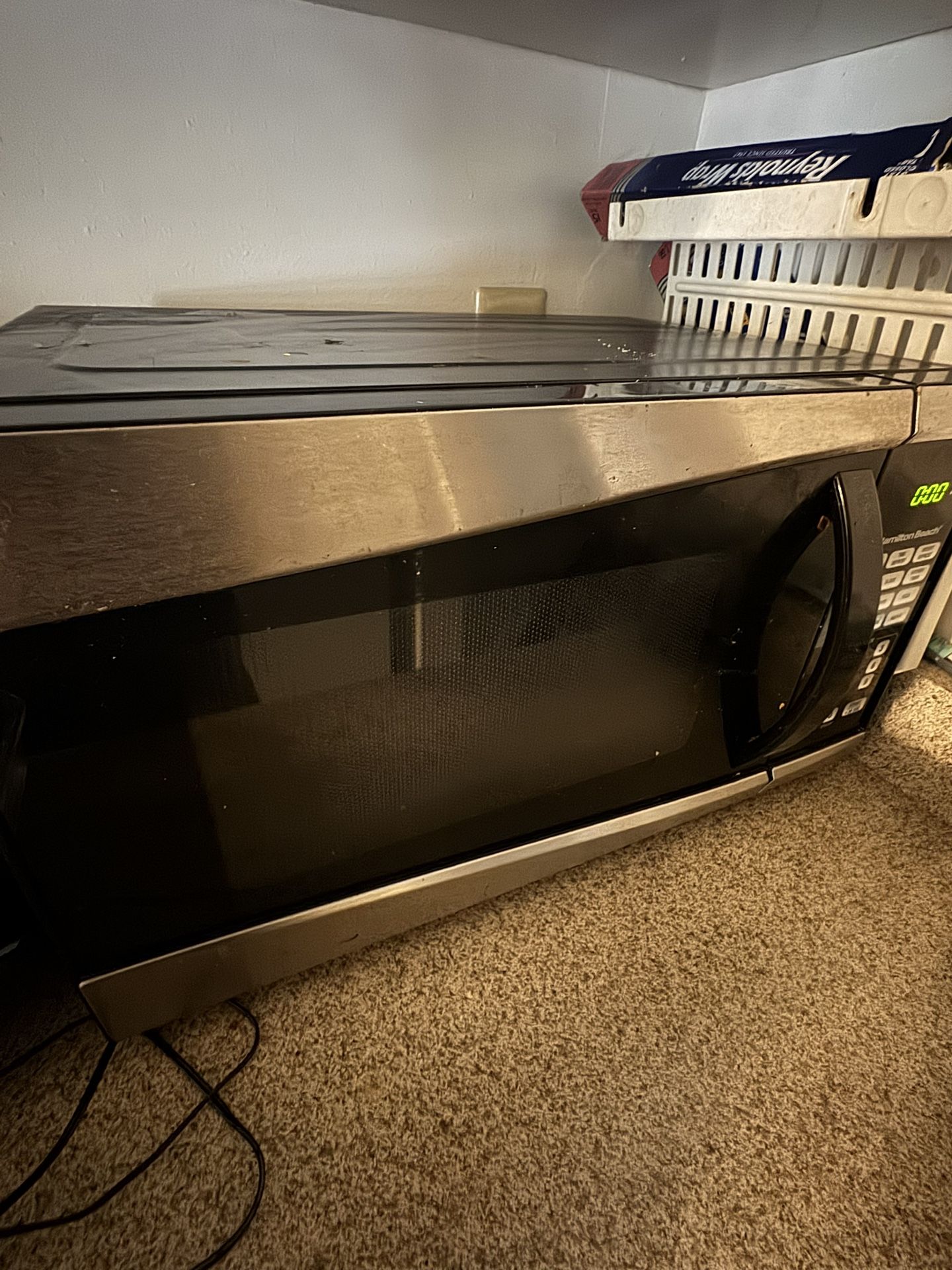 Microwave 900 Watts