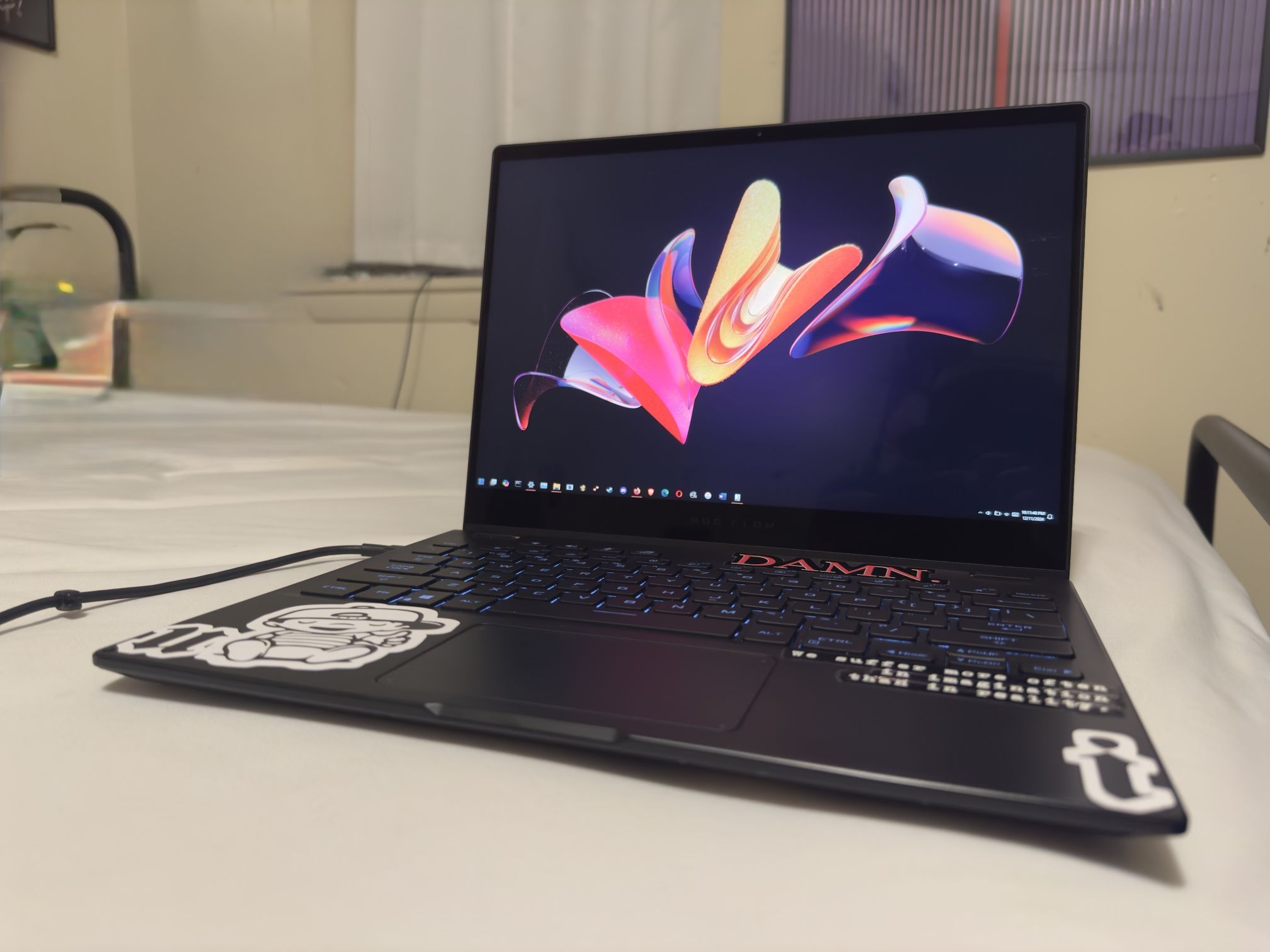 2-in-1 Ryzen + RTX ASUS ROG Flow X13 Laptop