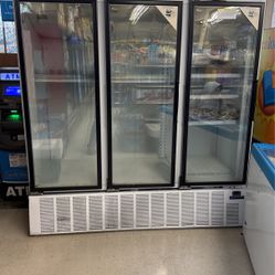 Master Bilt Freezer (3 Door)