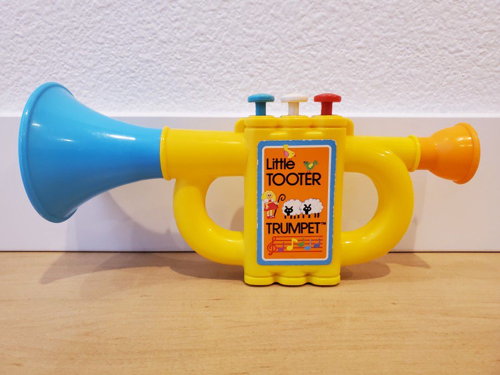 Tomy Little Tooter Trumpet 