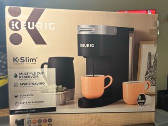 Keurig  K Slim Coffee maker.