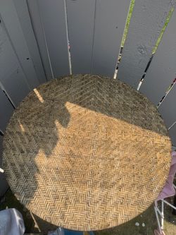 Wicker table