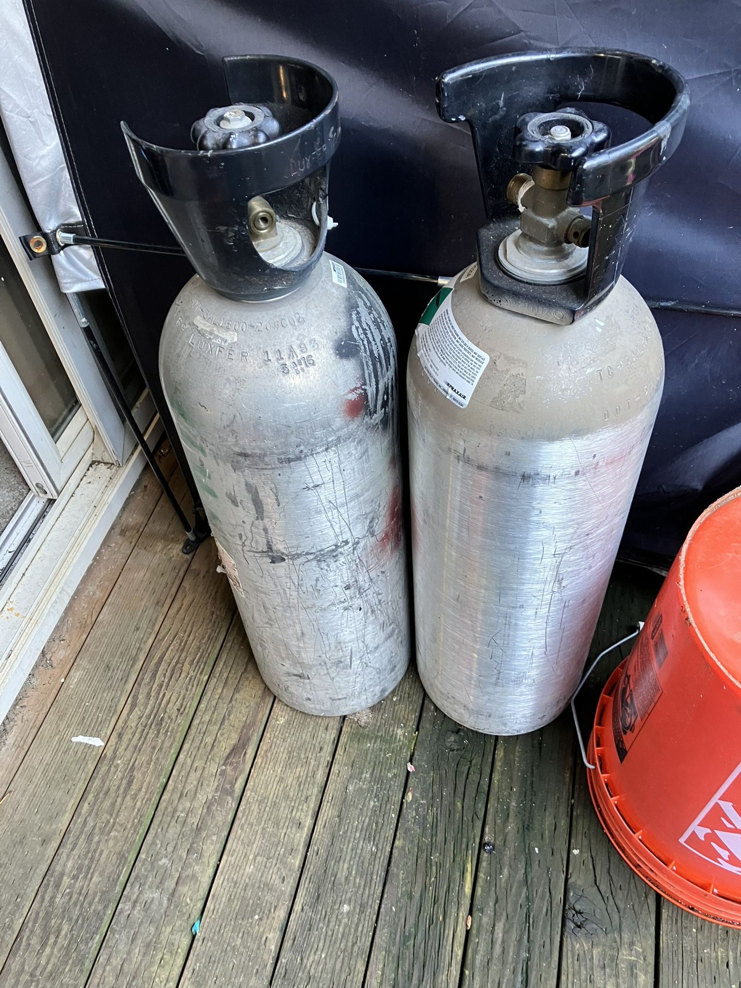 Co2  20lb Tanks 