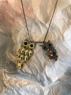 Whoo 2 pretty owls 🦉