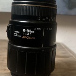 SIGMA APO 70-300mmMACRO Lens fo Nikon